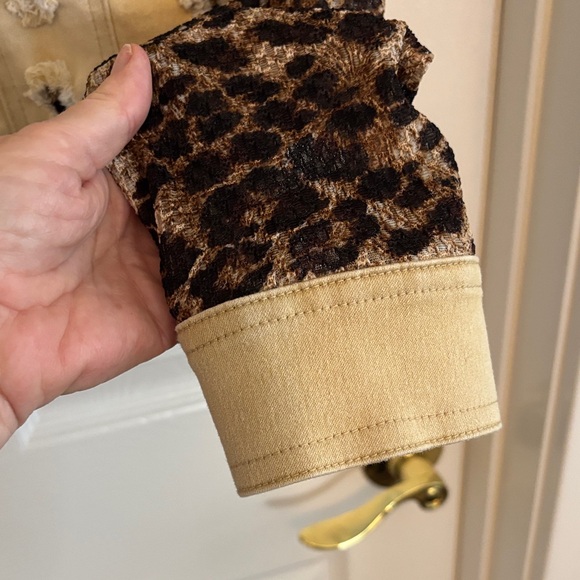 A.Z.I Embellished Brushed Denim Jean Jacket w/Leopard Print Cut-Out sz Small - Picture 6 of 14